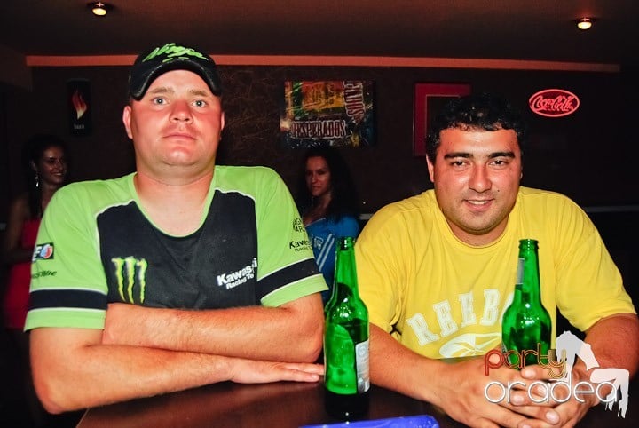 Real Clubbing Night în Club Seven, 