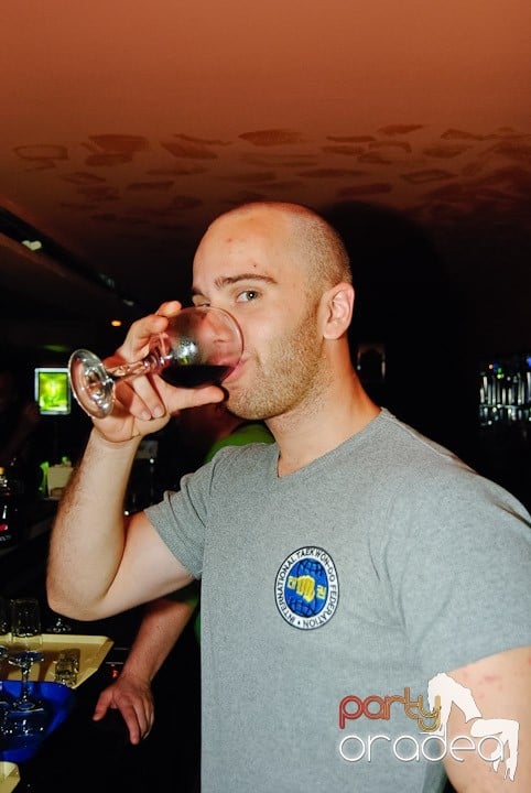 Real Clubbing Night în Club Seven, 