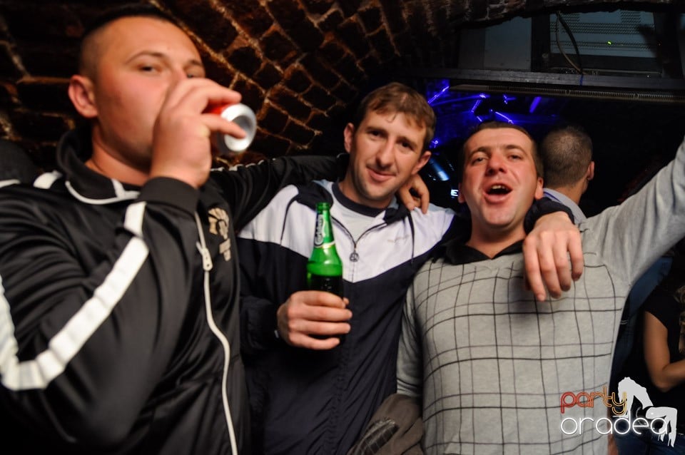 Red Bull Party în Club Escape, 