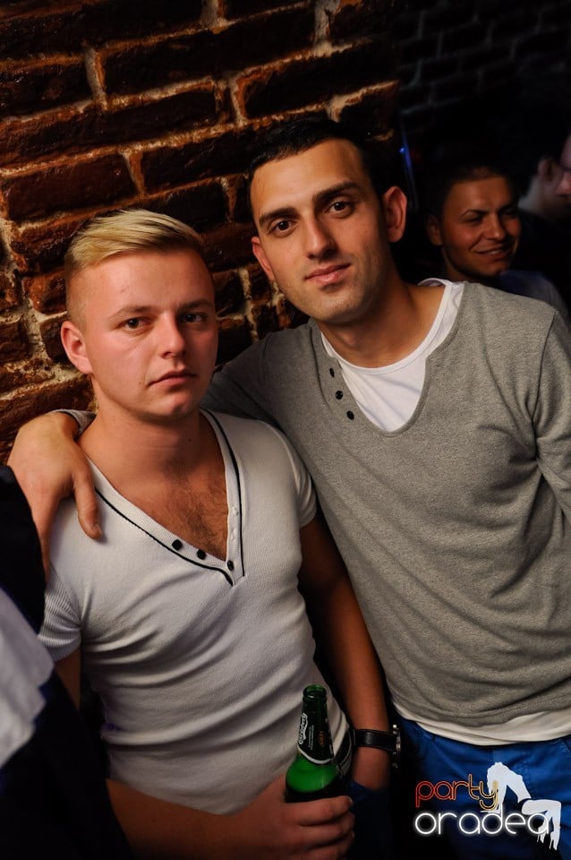 Red Bull Party în Club Escape, 