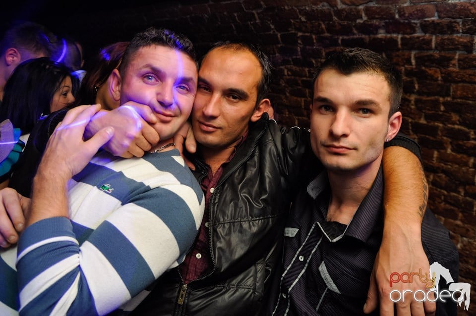 Red Bull Party în Club Escape, 