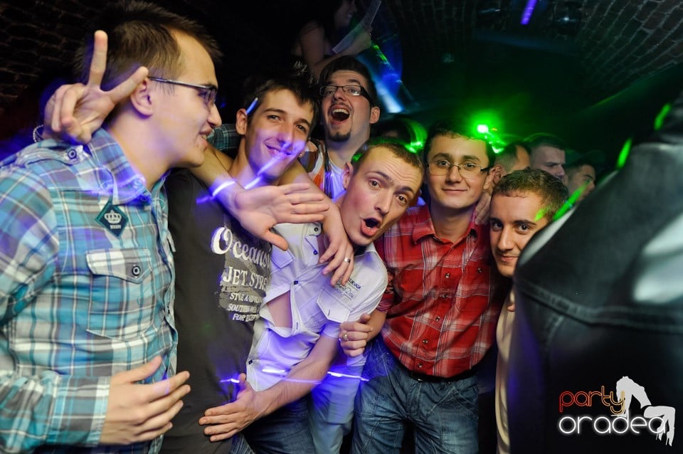 Red Bull Party în Club Escape, 