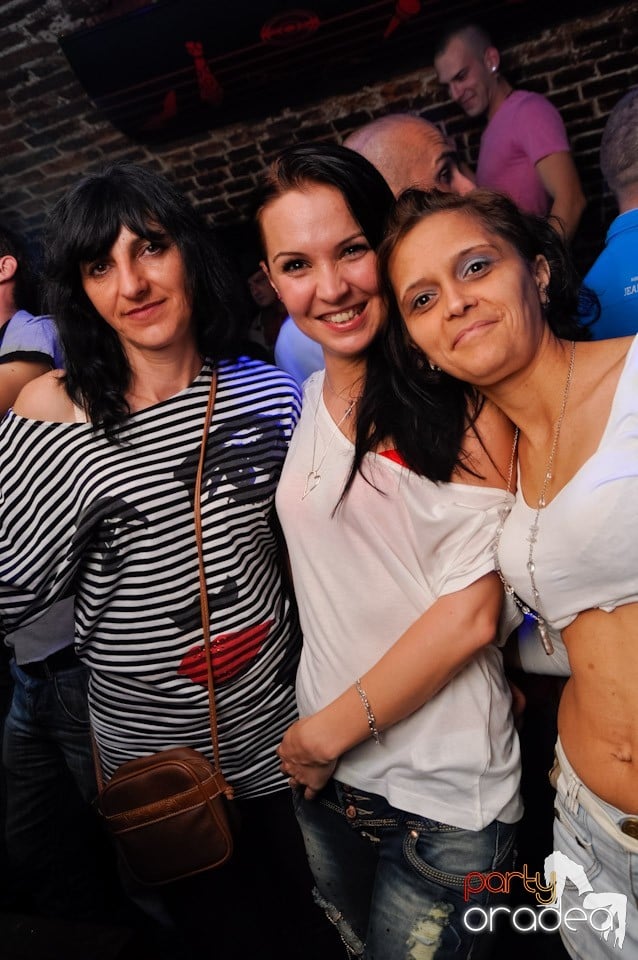 Red Bull Party în Club Escape, 