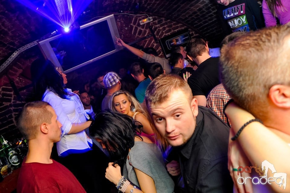 Red Bull Party în Escape, 