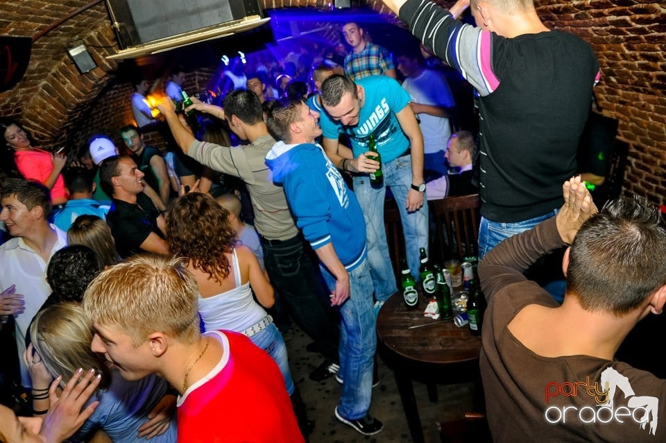 Red Bull Party în Escape, 