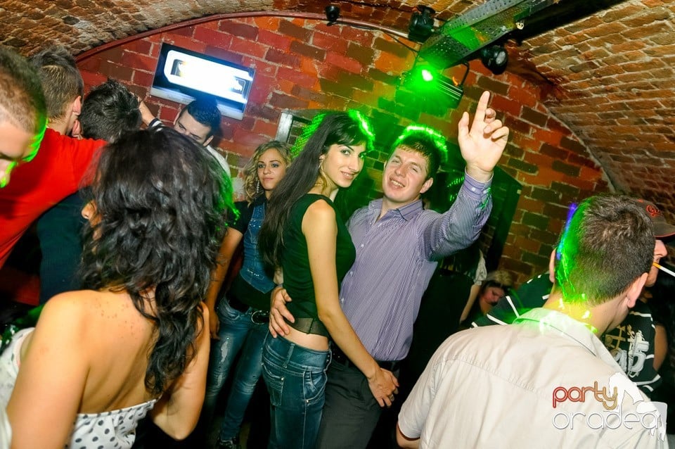 Red Bull Party în Escape, 