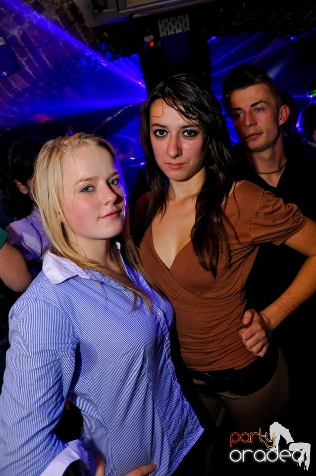 Red Bull Party în Escape, 