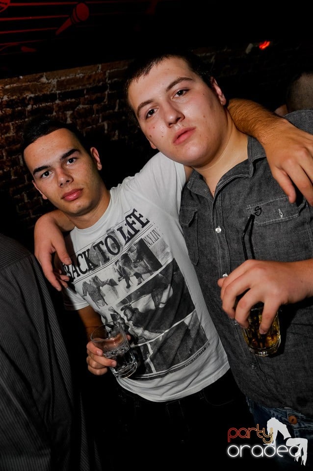 Red Bull Party în Escape, 