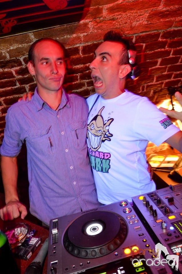 RedBull Party în Club Escape, 