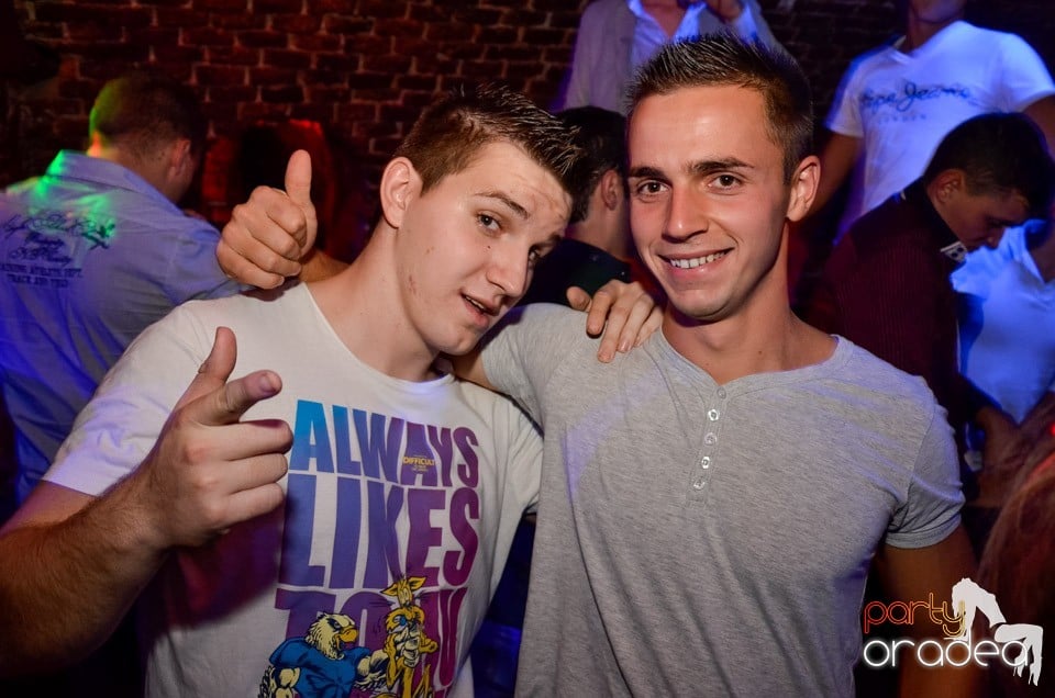 RedBull Party în Club Escape, 