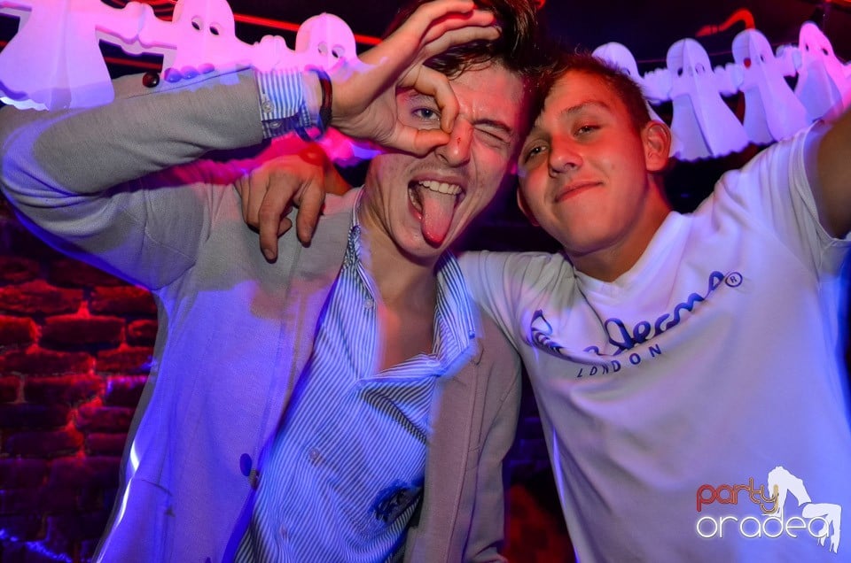 RedBull Party în Club Escape, 