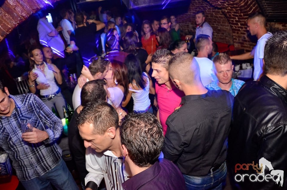 RedBull Party în Club Escape, 