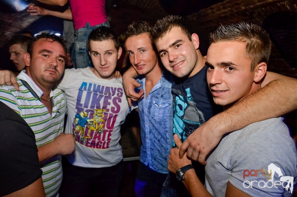 RedBull Party în Club Escape, 