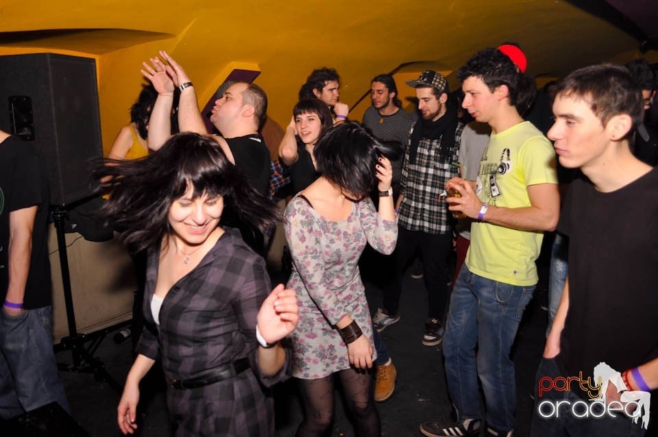 Renegades Show în Hole Pub, 