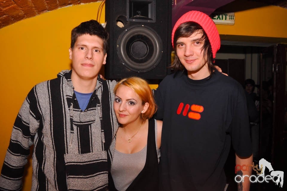 Renegades Show în Hole Pub, 