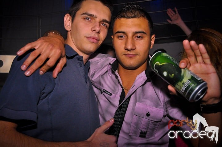 Replay Party în No Problem, 