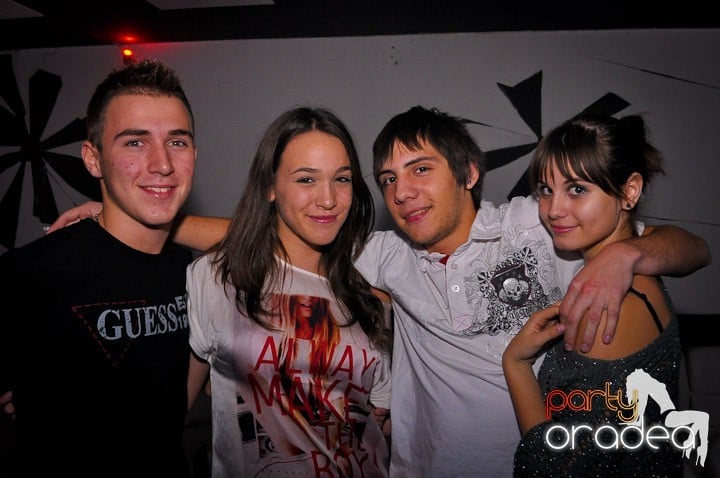 Replay Party în No Problem, 