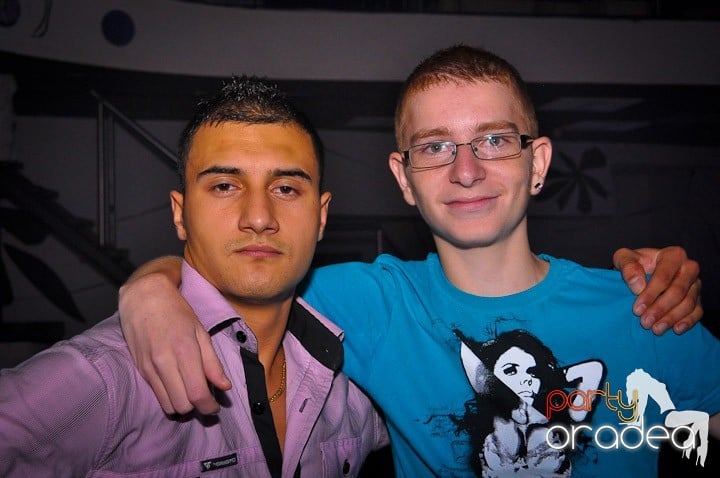 Replay Party în No Problem, 