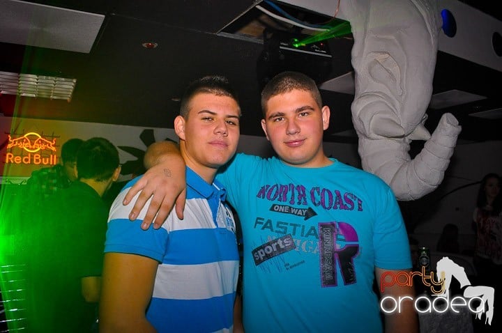 Replay Party în No Problem, 