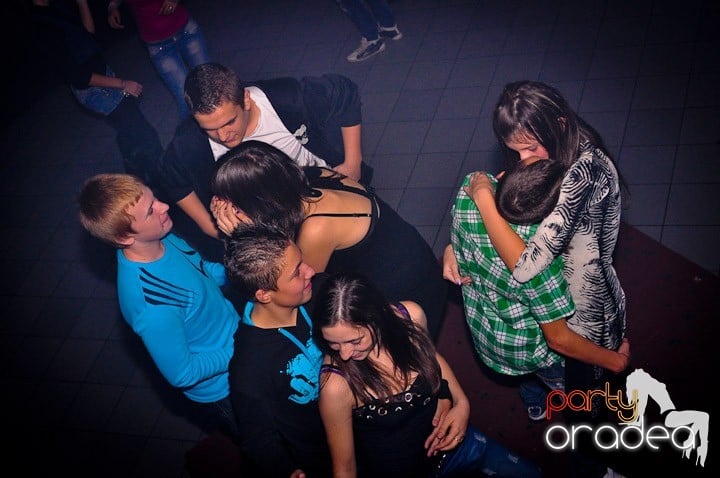 Replay Party în No Problem, 