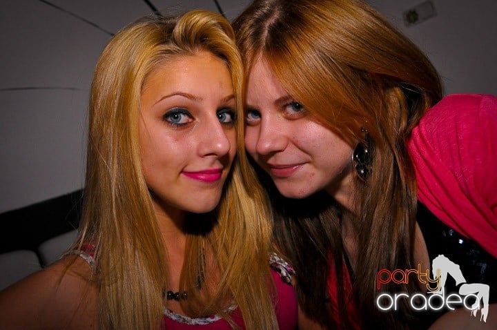 Replay Party în No Problem, 