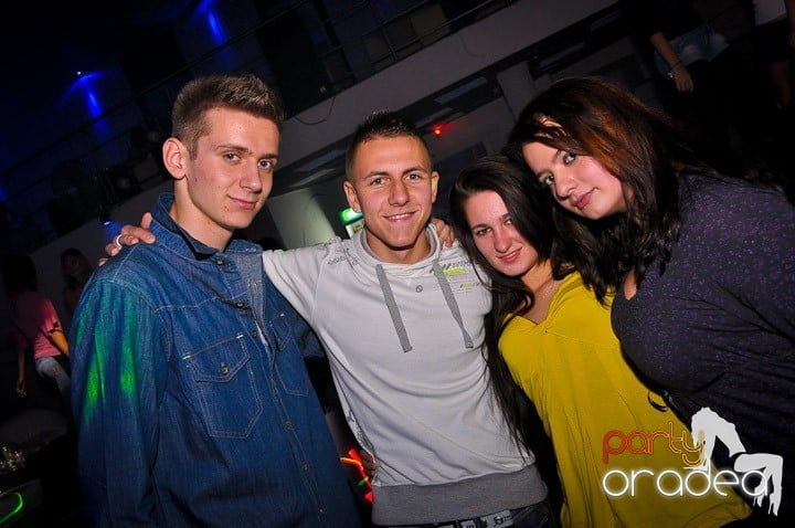 Replay Party în No Problem, 