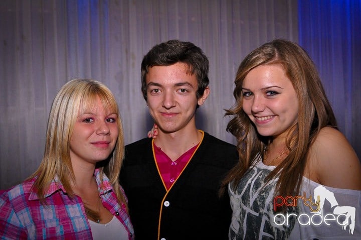 Replay Party în No Problem, 