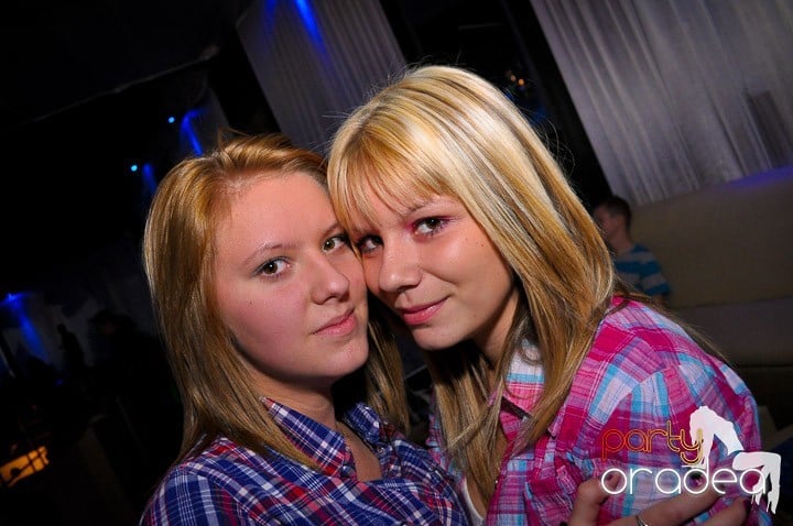 Replay Party în No Problem, 