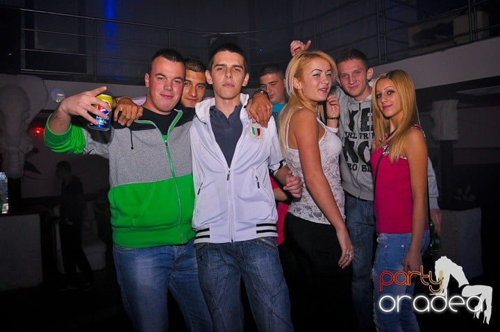 Replay Party în No Problem, 