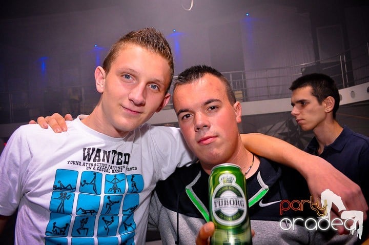 Replay Party în No Problem, 