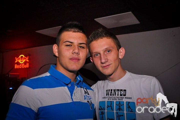 Replay Party în No Problem, 