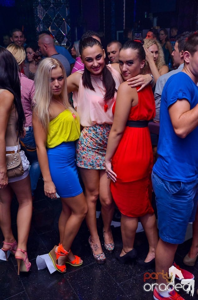 Retro Night Fever în Club The One, 