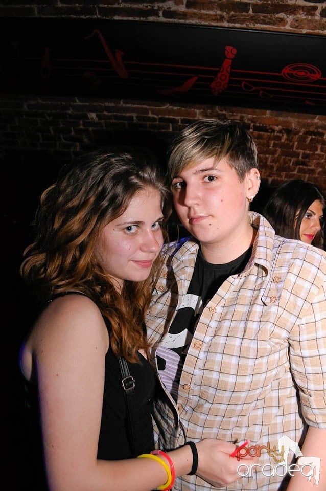 Retro Party în Club Escape, 