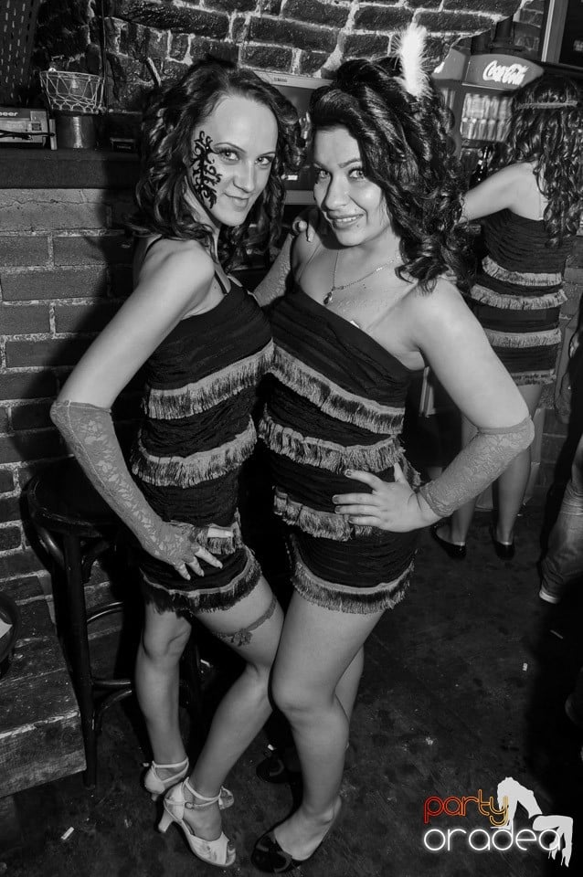 Retro Party în Club Escape, 