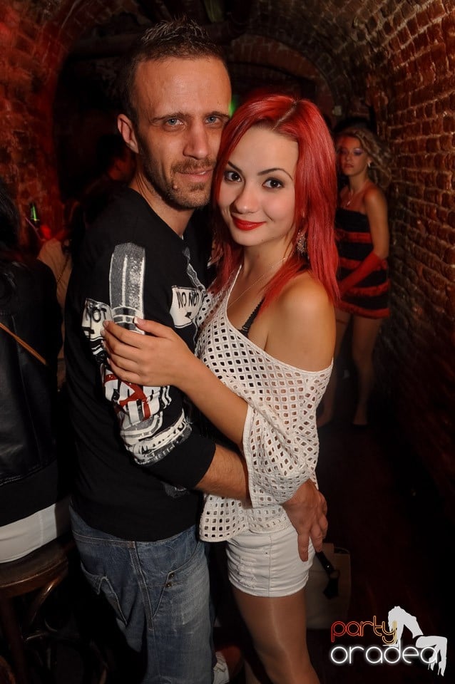 Retro Party în Club Escape, 