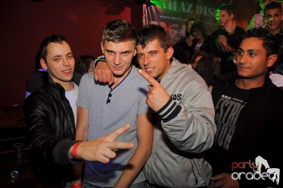 Retro Party în Disco Faház, 