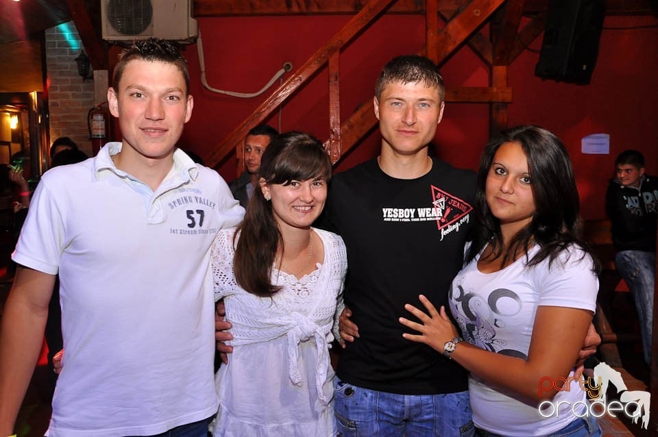 Retro Party în Disco Faház, 