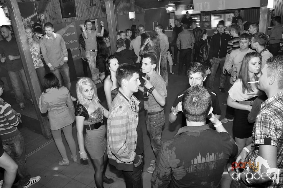 Retro Party în Disco Faház, 