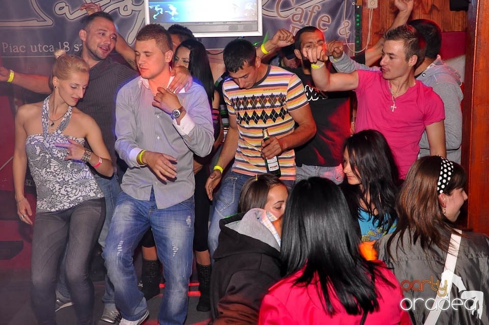 Retro Party în Disco Faház, 