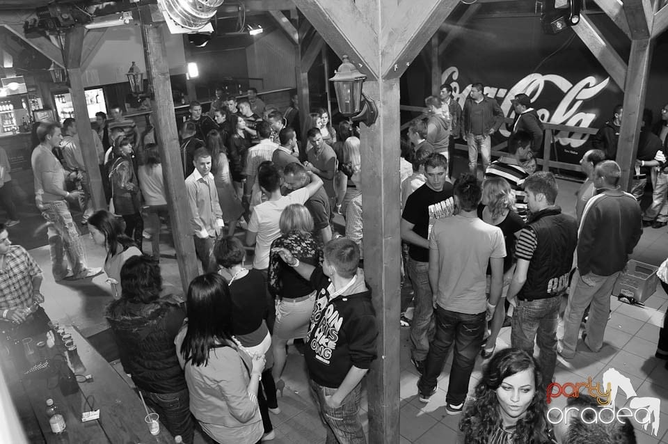 Retro Party în Disco Faház, 