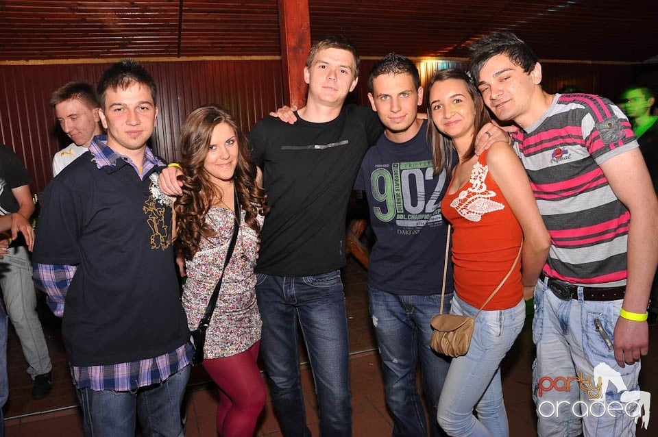 Retro Party în Disco Faház, 