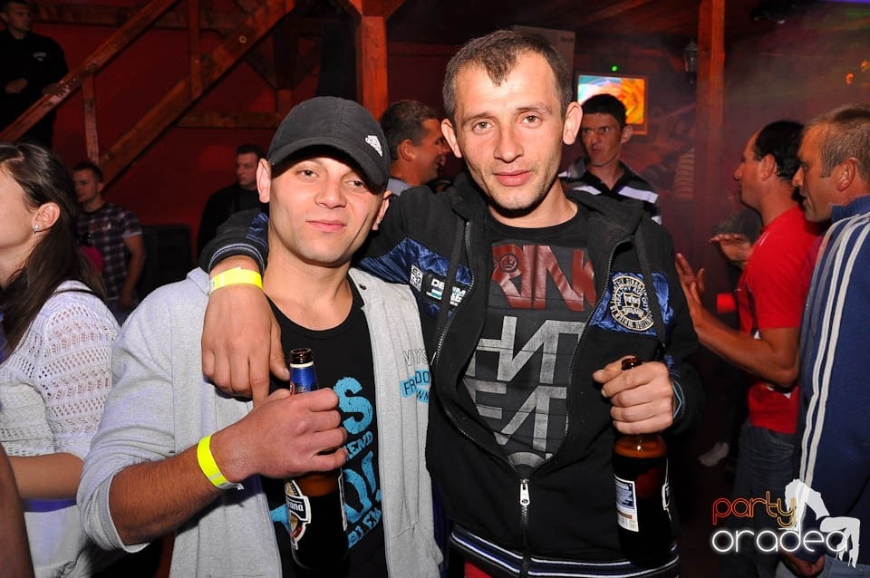 Retro Party în Disco Faház, 