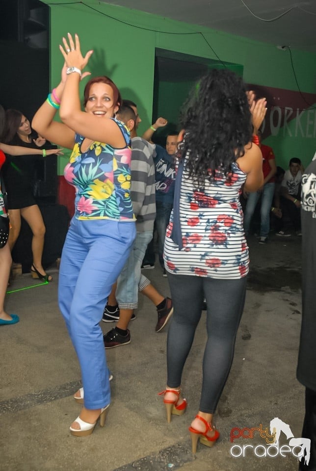 Retro party, Royal Party House