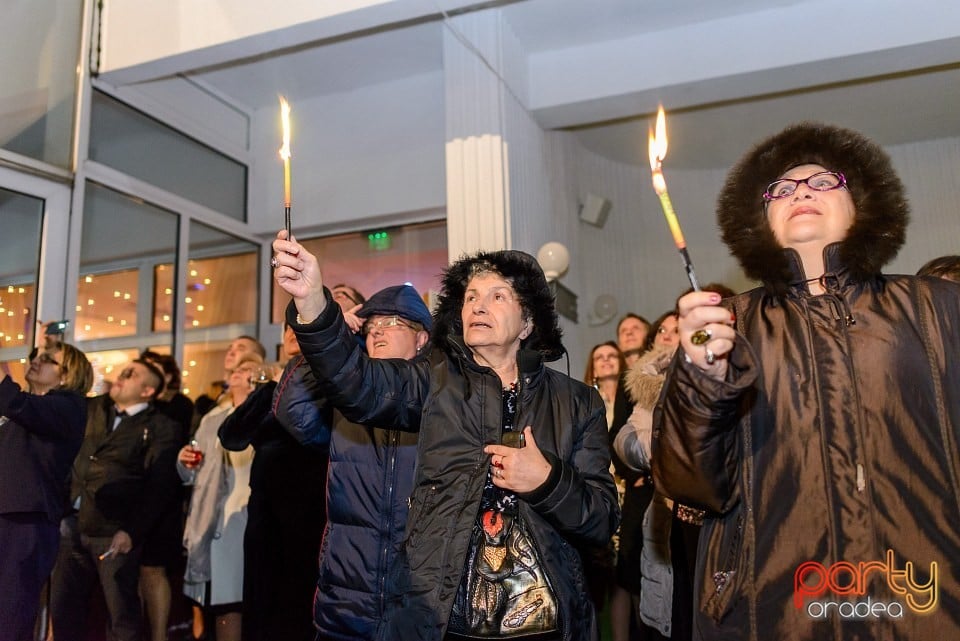 Revelion în Hotel Internaţional, Hotel Internaţional