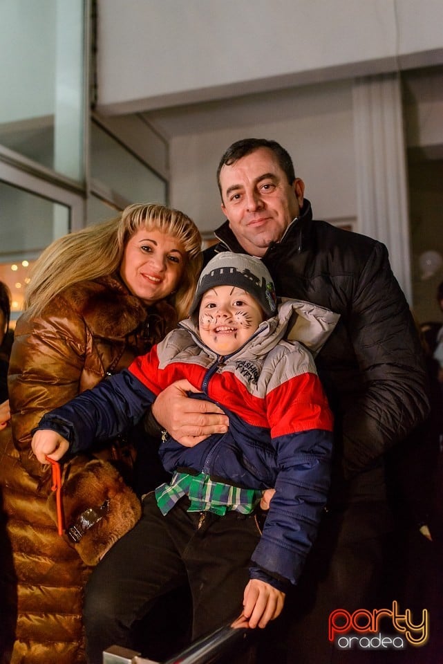 Revelion în Hotel Internaţional, Hotel Internaţional