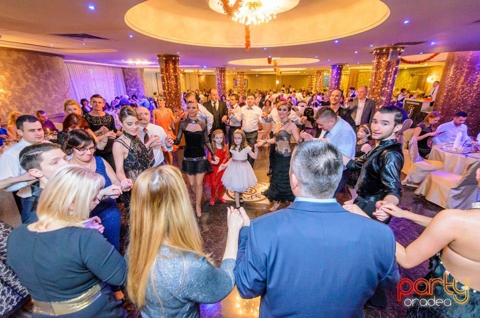 Revelion la Hotel Internaţional, Hotel Internaţional
