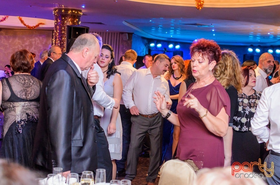 Revelion la Hotel Internaţional, Hotel Internaţional