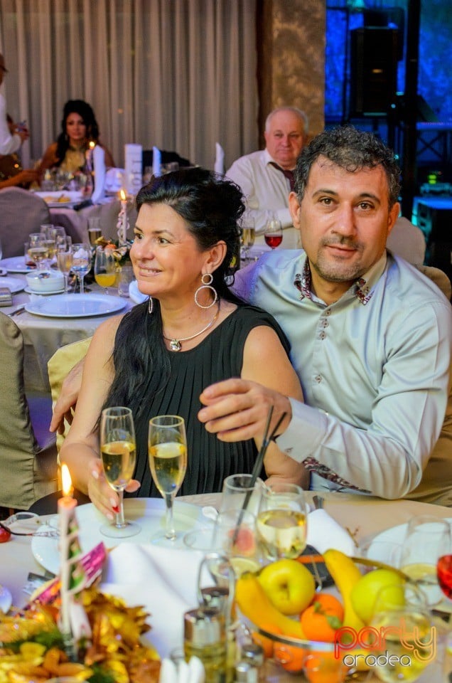 Revelion la Hotel Internaţional, Hotel Internaţional