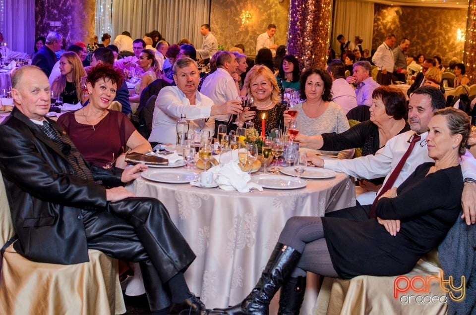 Revelion la Hotel Internaţional, Hotel Internaţional