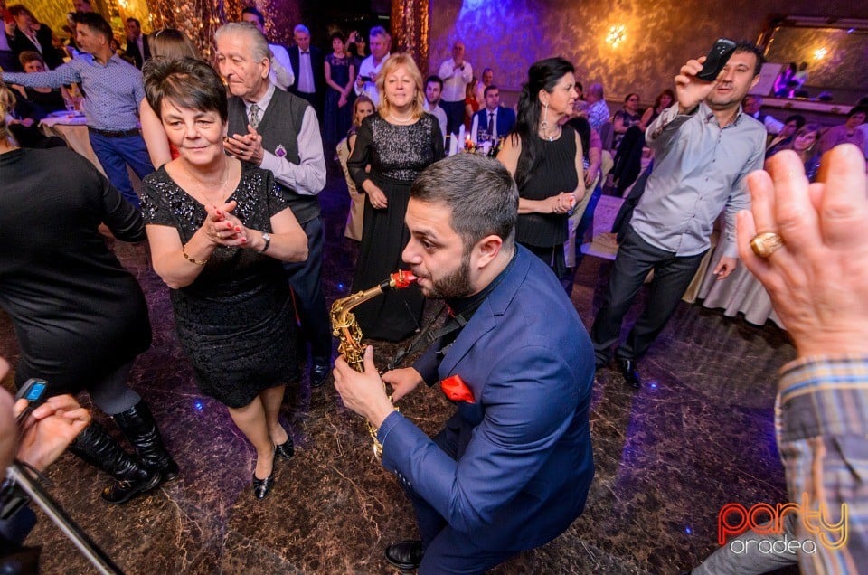 Revelion la Hotel Internaţional, Hotel Internaţional